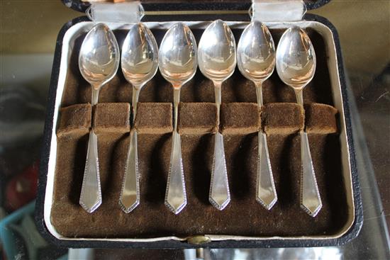 Set 6 silver tea spoons in case
